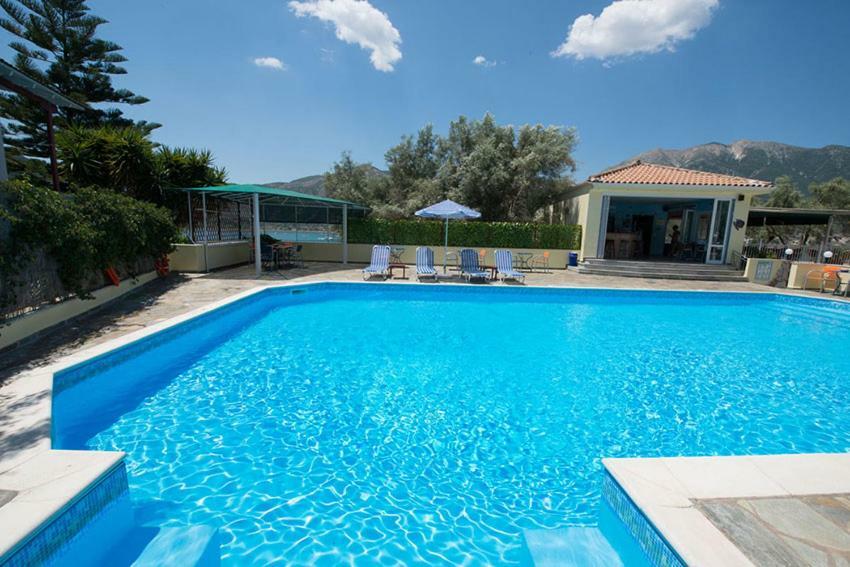 Ilios Hotel & Villas Yénion Eksteriør bilde